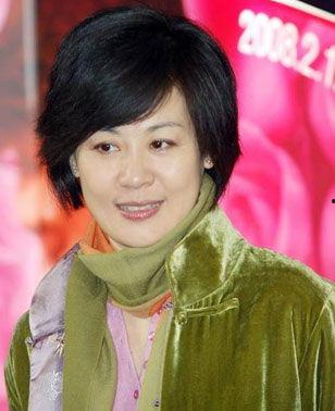 卢秋萍个人资料,才华横溢的艺术家，人生轨迹与成就综述